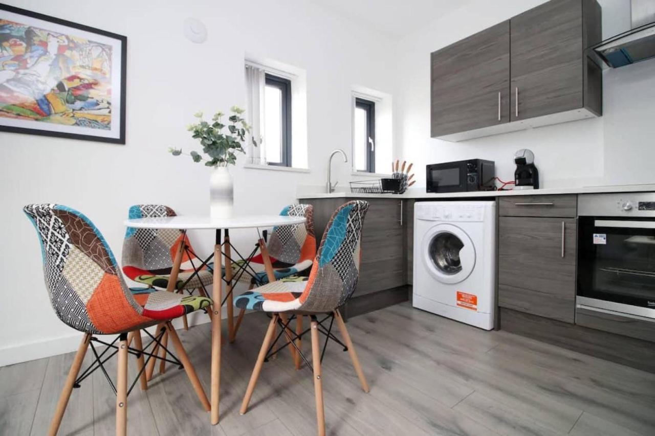 Flat In Cardiff City Centre Buitenkant foto
